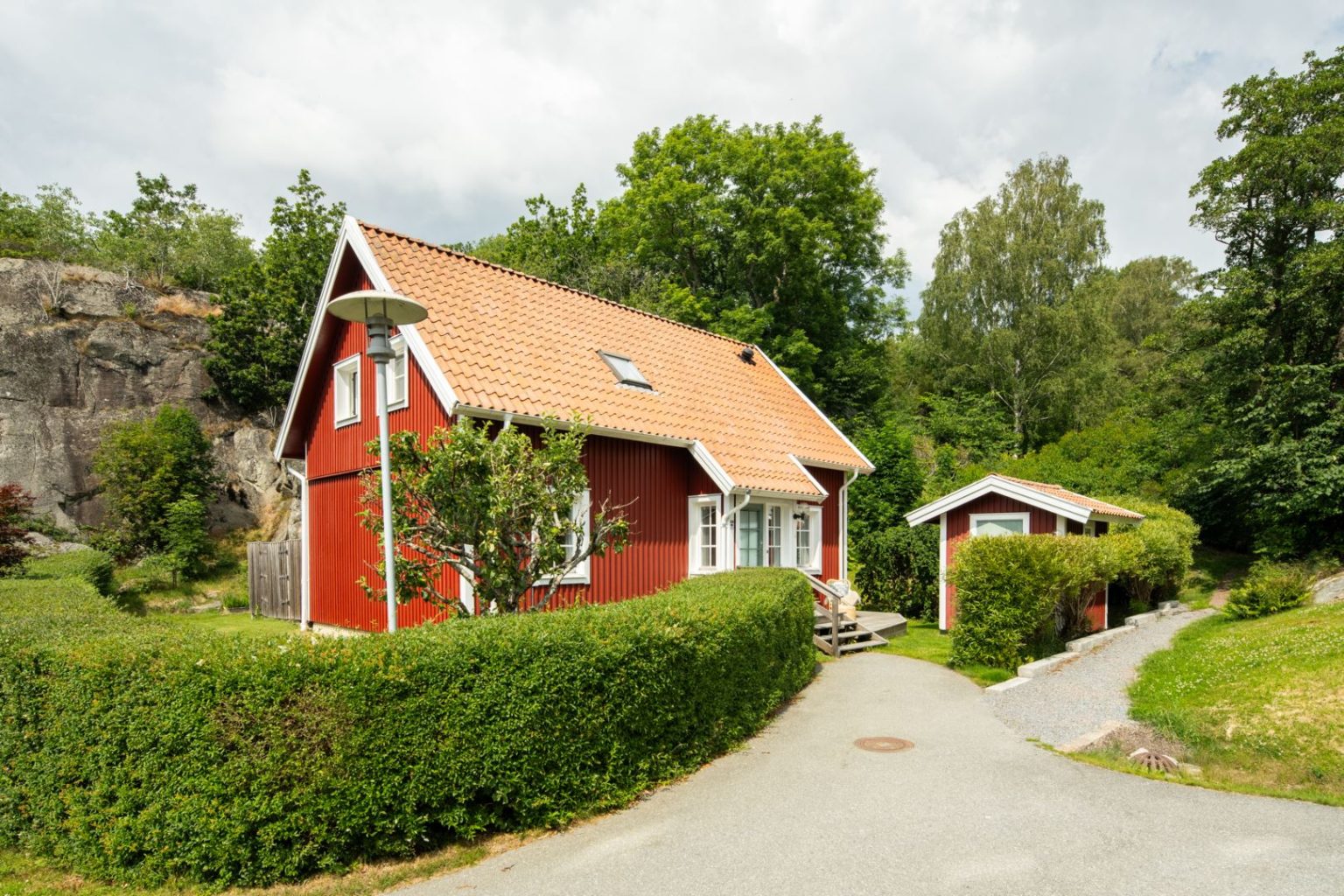 Uggledals Byväg 31 (V + flyg) - AJ 05